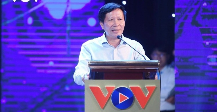 Chuyển đổi số báo chí ở Đài Tiếng nói Việt Nam<br /><span style="font-weight:normal;">Đài TNVN là một trong số những cơ quan báo chí chủ lực quốc gia chủ động đầu tư mạnh mẽ vào hệ thống hạ tầng số, coi đó là nền tảng thiết yếu cho sự chuyển đổi.</span>